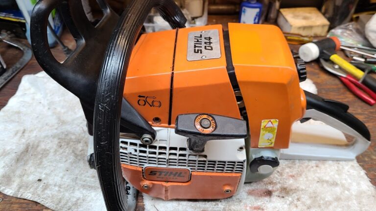 What Replaced the Stihl 044