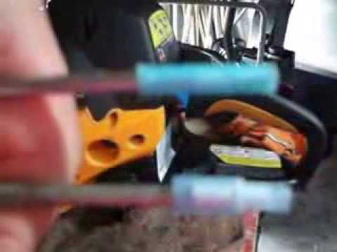 How to Adjust Carburetor on Poulan Pro Chainsaw