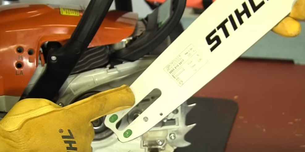 How Do You Tighten a Mini Chainsaw