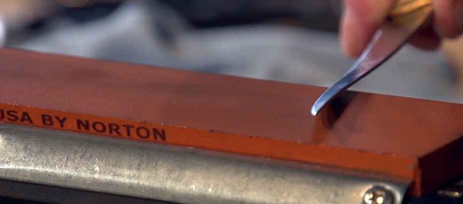 How to Sharpen a Knife With a Norton Stone