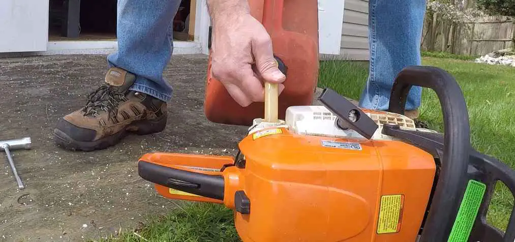 How Do You Start a Flooded Stihl Chainsaw