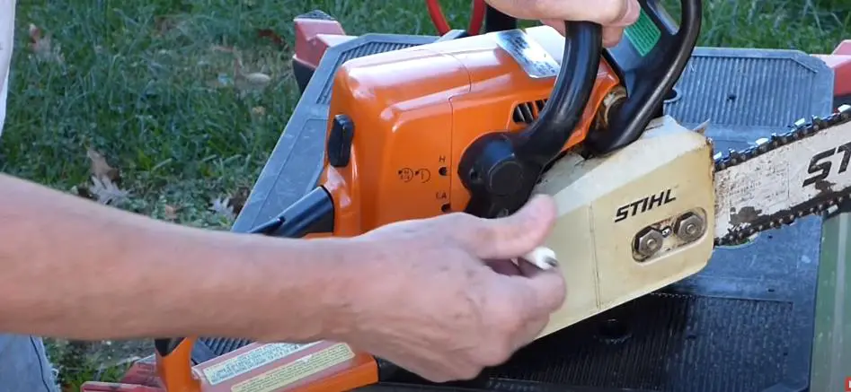 What is the H And L Setting on a Stihl Chainsaw?