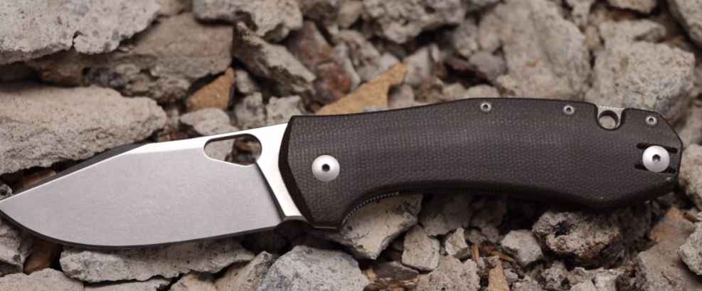How to Close a Winchester Pocket Knife 