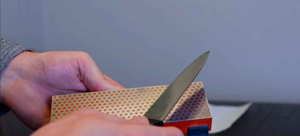 What Angle to Sharpen Pocket Knives