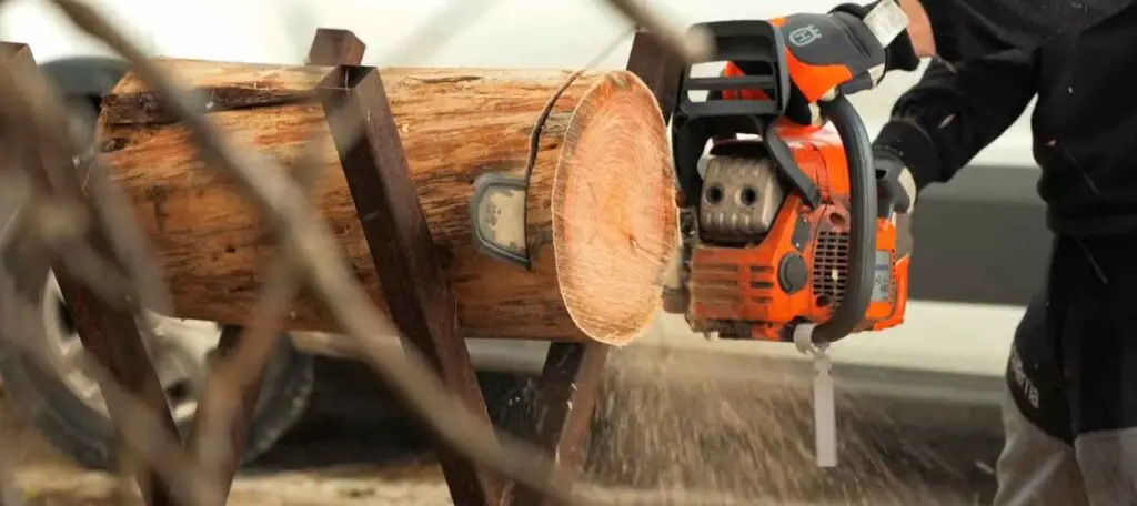 Why Does My Chainsaw Cut Crooked