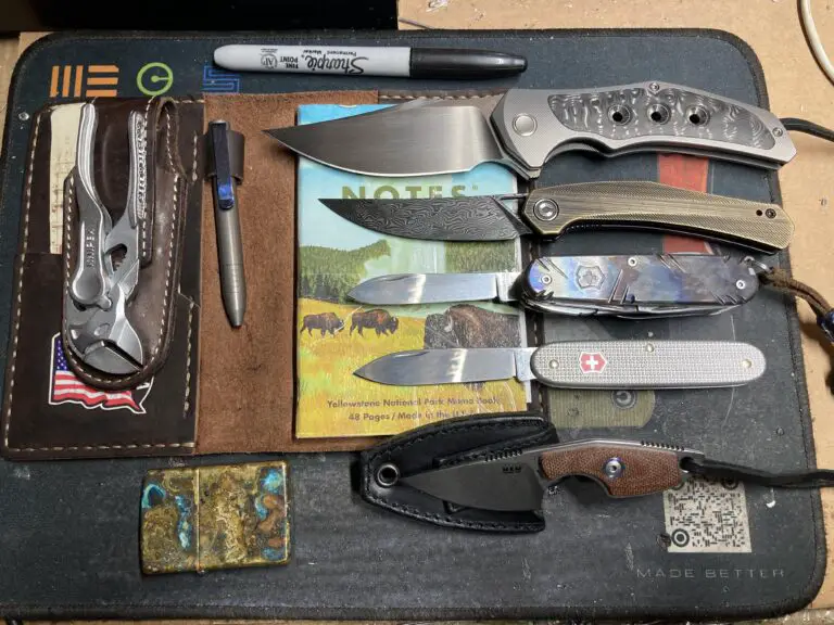 How Many Pocket Knives Can You Carry